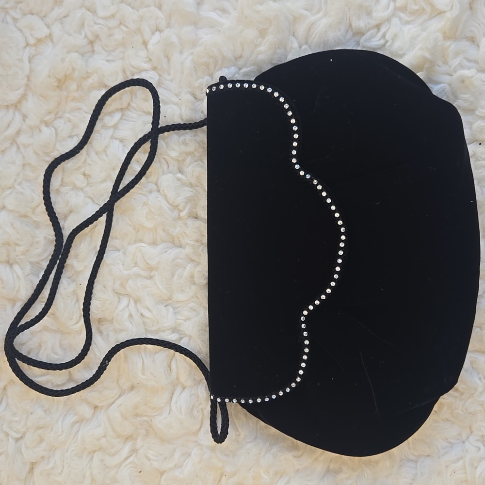 Elegant Black Velvet Women's Bag